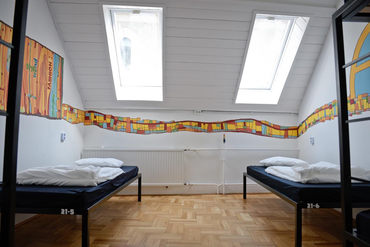 Lol Boutique Hostel City Center Budapest Esterno foto