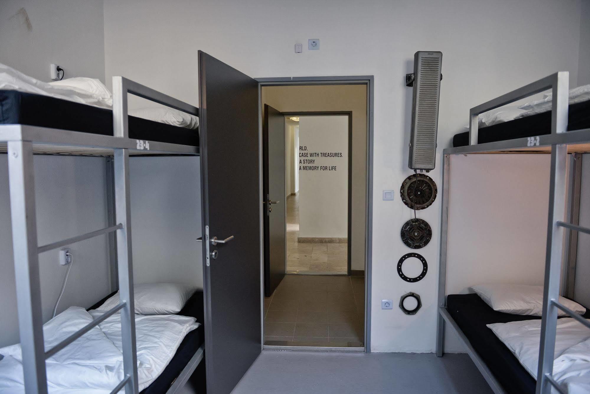 Lol Boutique Hostel City Center Budapest Esterno foto