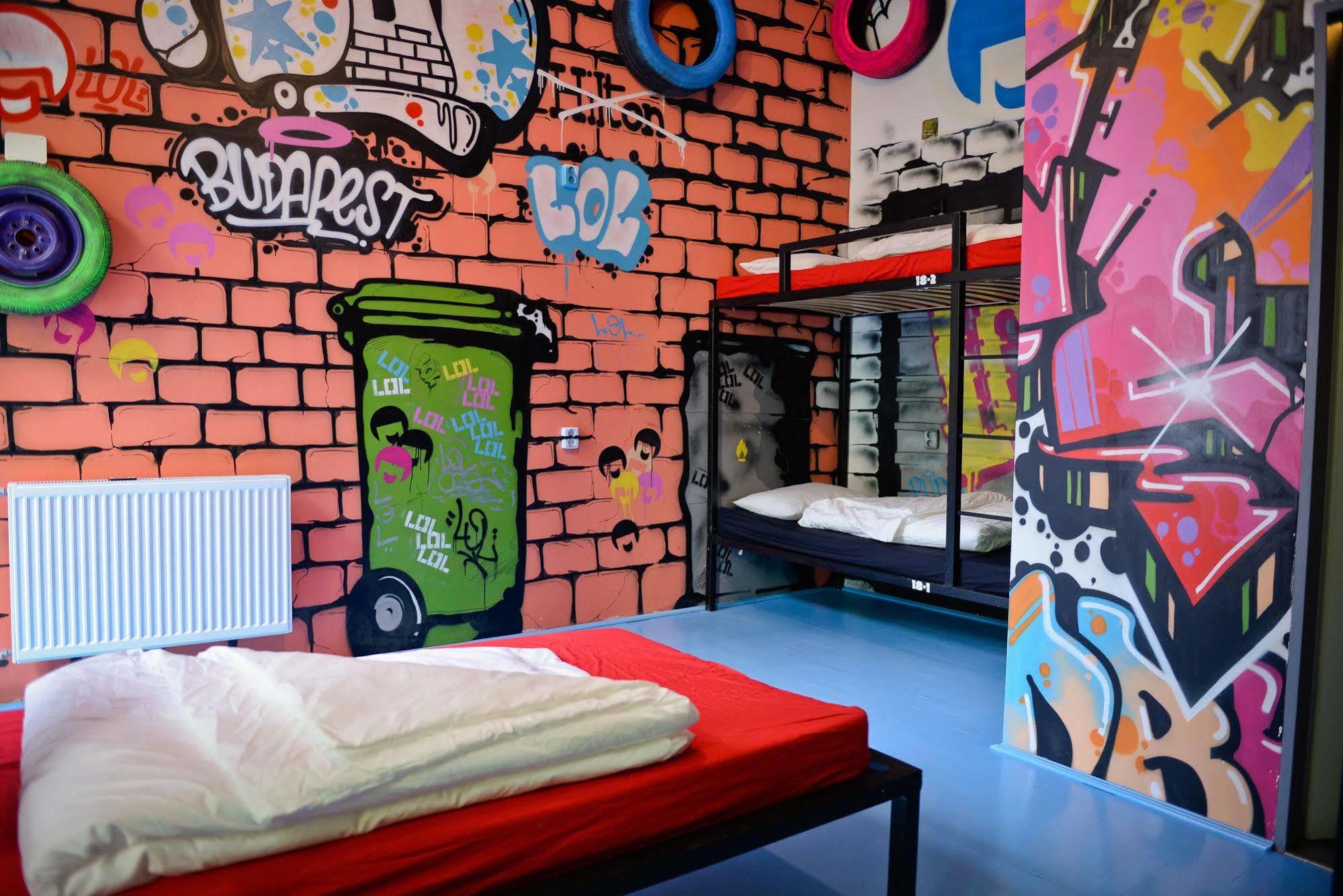 Lol Boutique Hostel City Center Budapest Esterno foto